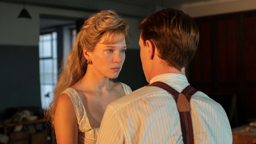 レア・セドゥ主演&鬼才ベルトラン・ボネロ監督「けものがいる」　ポスタービジュアル・予告編・場面写真 解禁
