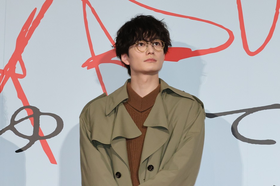 映画「ゆきてかへらぬ」公開記念舞台挨拶 広瀬すず、木戸大聖、岡田将生、キタニタツヤ、根岸吉太郎監督登壇