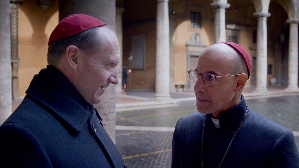 「教皇選挙」ローマ教皇を決める教皇選挙の陰謀渦巻く舞台裏をリアルに描く