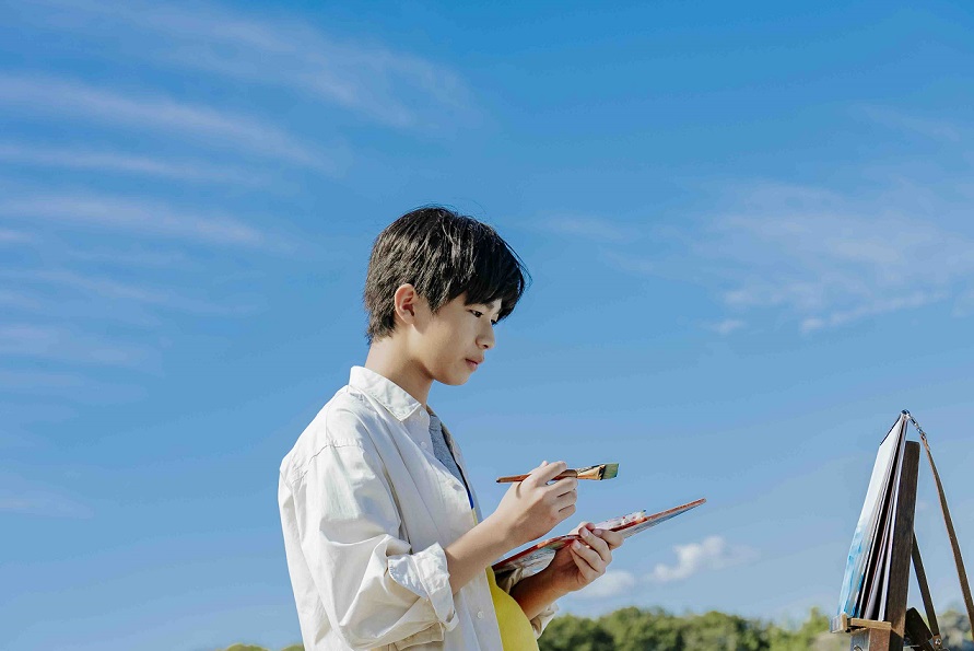 横浜聡子監督最新作の映画「海辺へ行く道」完成披露上映会舞台挨拶