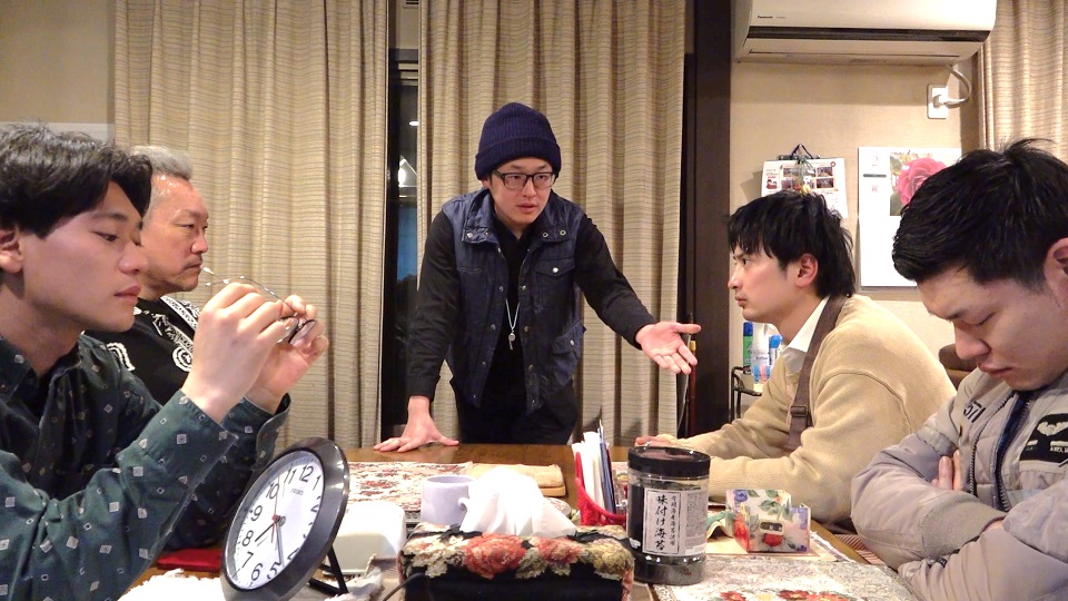 阪元裕吾監督『フレイムユニオンン 最強殺し屋伝説国岡［私闘編］』ポスタービジュアル、場面写真、主題歌情報解禁