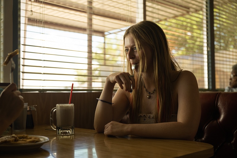 A24最新作「愛はステロイド」　クイア・ロマンス、クライム・サスペンス、ボディ・ホラーが融合したハードでシュールな異色作