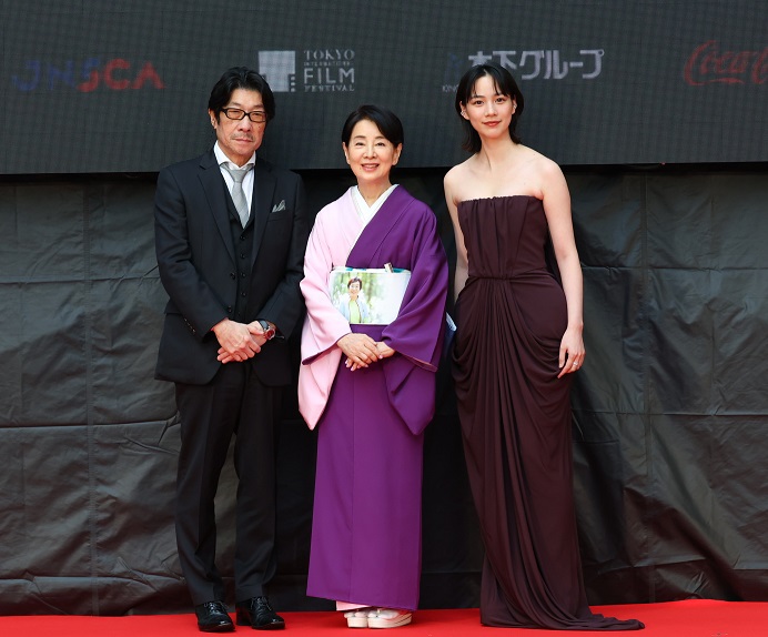 第38回東京国際映画祭開幕　吉永小百合に特別功労賞「これからも映画の道を」
