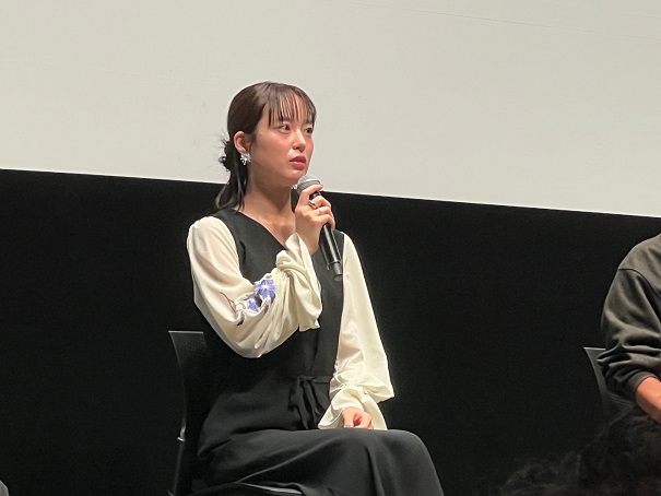 第38回東京国際映画祭コンペ部門「恒星の向こう側」舞台挨拶　乃木坂46・久保史緒里、朝倉あき、中川龍太郎監督登壇