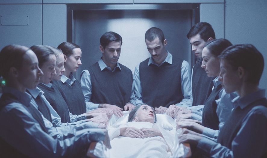 欧州で急増する〈デュオ安楽死〉をリアルに描く「両親が決めたこと」　場面写真解禁＆草刈民代コメント　