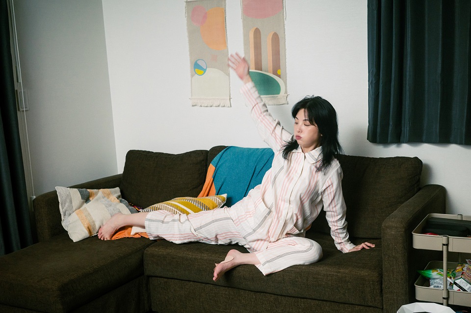 田中麗奈主演“100億円の秀吉の金茶碗”をめぐるクライム・コメディ「黄金泥棒」場面写真＆本編映像解禁