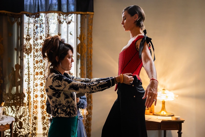 イタリア映画No.1の話題作　｢ダイヤモンド 私たちの衣装工房」ポスタービジュアル、予告編、場面写真解禁
　