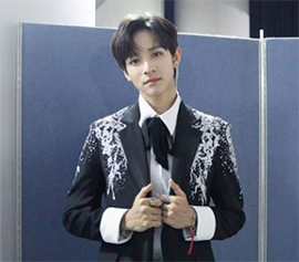 Kポップ歌手サムエルの父親が殺害される　捜査当局「殴られて死亡」